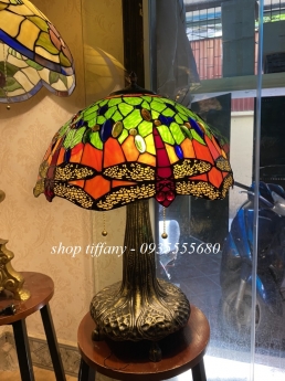 Đèn Bàn Tiffany Hoạ Tiết Chuồn Chuồn.