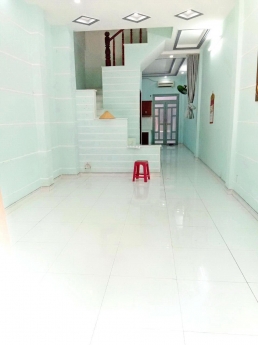 Cho Thuê Giá Rẻ Nhà 3 Lầu 5PN, MT Đường Số TQ, Quận 7