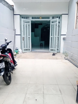 Cho Thuê Giá Rẻ Nhà 3 Lầu 5PN, MT Đường Số TQ, Quận 7