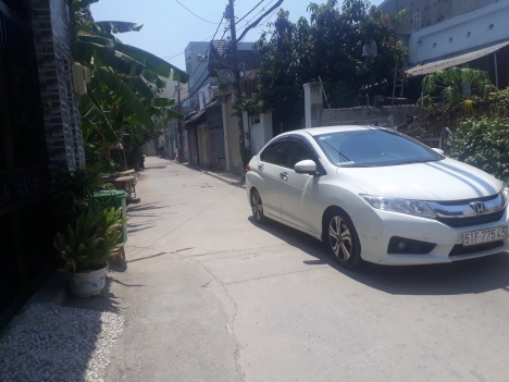 Bán lô đất gần siêu thị Giga Maill đường số 48 phường hiệp bình chánh ngang 8m