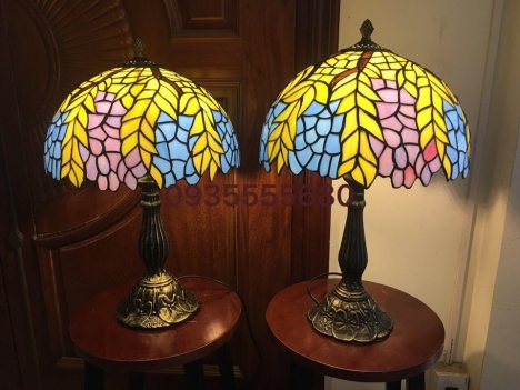 Đèn ngủ tiffany họa tiết hoa đậu tía