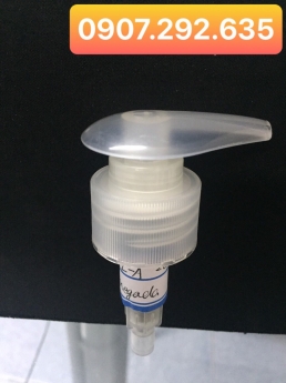 vòi nhựa gia công