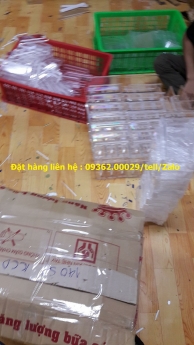Kệ đựng tài liệu để bàn , kệ đựng catalog mica