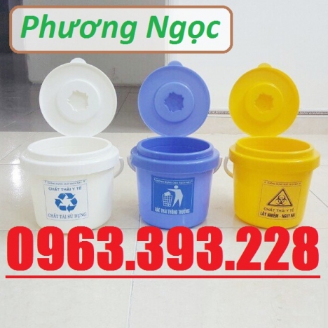 Xô y tế, xô đựng rác thải y tế, thùng rác y tế, xô y tế trên xe tiêm