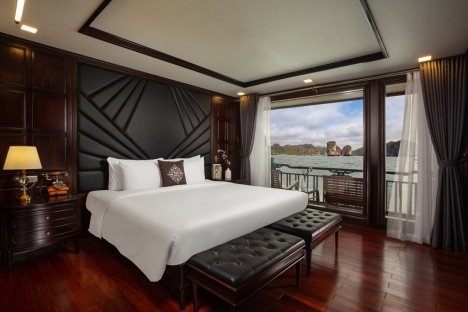 Tập Đoàn Siêu Du thuyền 5 sao Hạ Long La Regina Siêu khuyến mại giảm giá