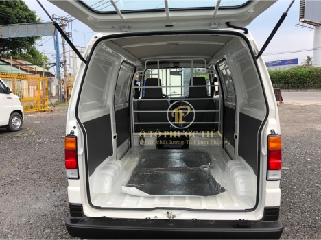Blind Van Suzuki giá 320tr lăn bánh