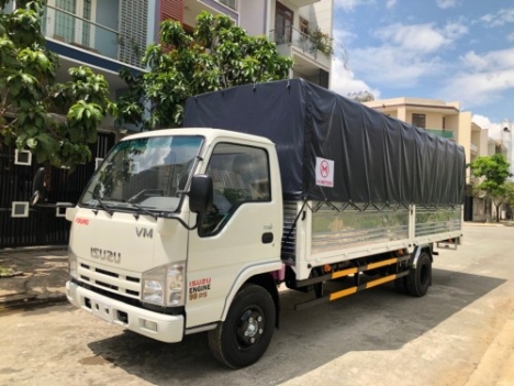 Isuzu VM thùng dài 6m2 rộng 2m tổng tải 4995kg vào thành phố
