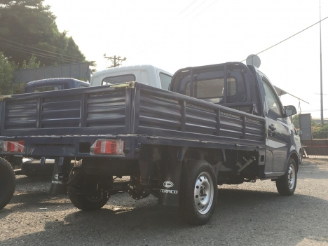 Xe tải Tera 100 động cơ mitsubishi thùng lửng tải trọng 990Kg