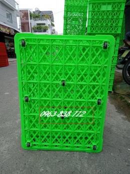 Sóng nhựa 8 bánh xe đựng quần áo