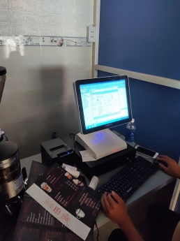 Chuyên Máy tính tiền chuyên nghiệp giá rẻ cho tiệm thức ăn nhanh