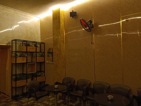 tấm nhựa pvc giá rẻ ốp tường sàn nhựa giá rẻ