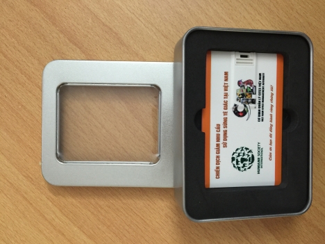 Brandde chuyên cung cấp các loại usb : Gỗ, Tre, Nhựa, Kim Loại,...... in logo
