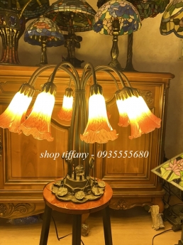 Đèn Bàn Tiffany Hoa Ly Ly.