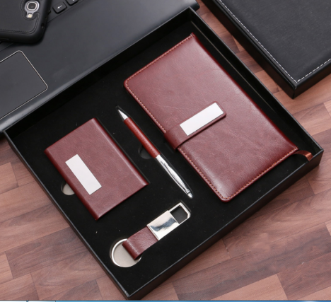 Gift Set in ấn logo thương hiệu, tri ân khách hàng