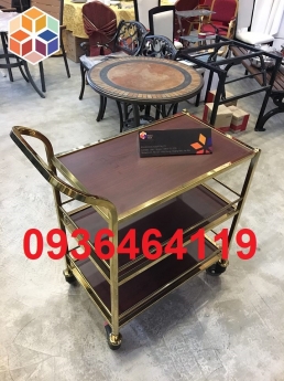 Lí do nên sử dụng xe đẩy phục vụ, xe dọn bát đĩa nhà hàng khách sạn