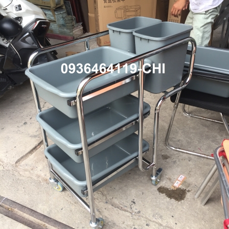 Lí do nên sử dụng xe đẩy phục vụ, xe dọn bát đĩa nhà hàng khách sạn