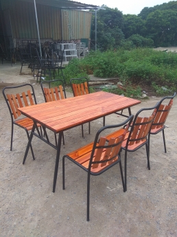 Bàn ghế quán cafe đẹp