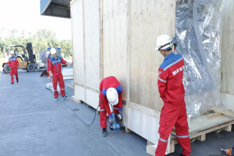 Dịch vụ đóng thùng gỗ an toàn, giá rẻ tại kcn cao Láng Hoà Lạc