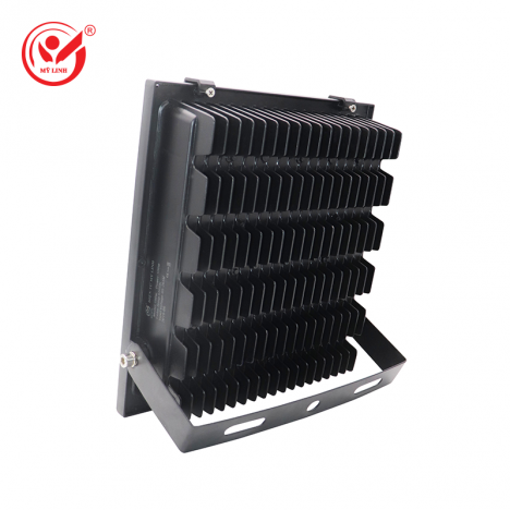 LED PHA CAO CẤP