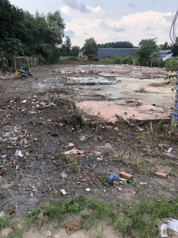 Tôi cần bán gấp lô đất 1000m2 giá rẻ ngay TRUNG TÂM HUYỆN,