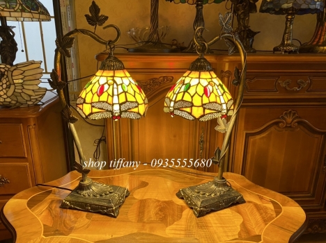 Giao Lưu Đôi Đèn Tiffany Phòng Ngủ Hoạ Tiết Chuồn Chuồn.