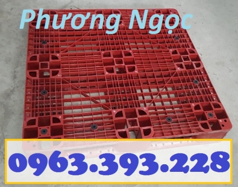 Pallet nhựa cũ, pallet nhựa kê hàng, pallet nhựa nâng hàng đã qua sử dụng