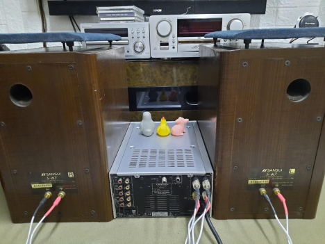 Dàn mini Onkyo CR-D2, loa zin Sansui7