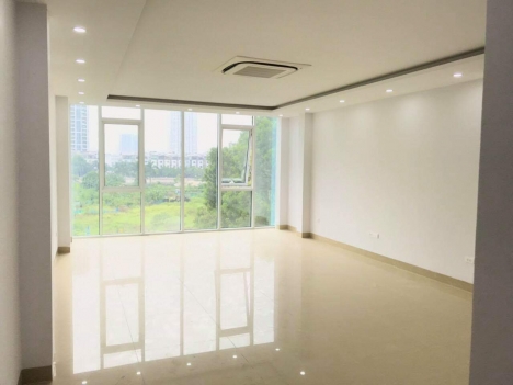 Văn phòng Trung Văn Từ Liêm 65m2 10 triệu. Lhe 0375995653