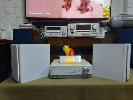 Dàn mini Sony E300HD- đẹp mỹ miều