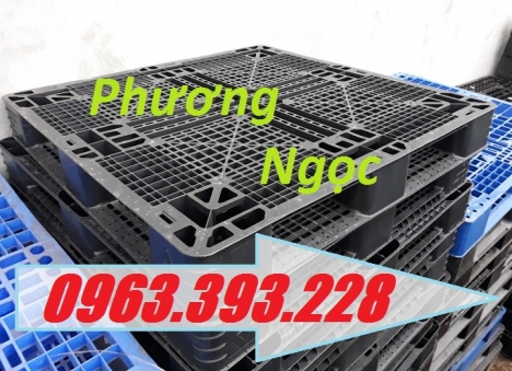 Pallet nhựa cũ, pallet nhựa kê hàng, pallet nhựa nâng hàng đã qua sử dụng