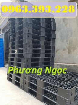 Pallet nhựa cũ, pallet nhựa kê hàng, pallet nhựa nâng hàng đã qua sử dụng