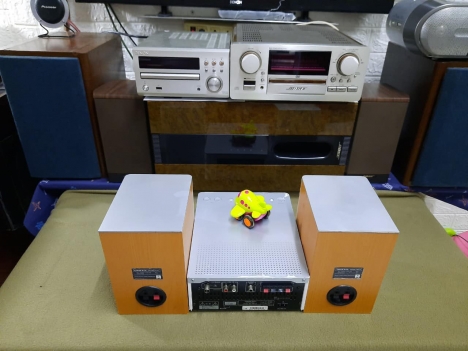 Dàn Âm Thanh Mini Onkyo CR-U1