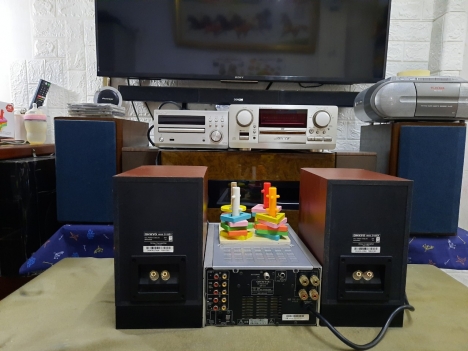 Dàn Âm Thanh Mini ONKYO CR-D2