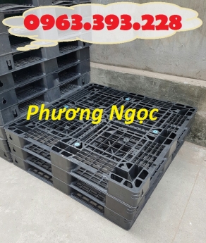 Pallet nhựa cũ, pallet nhựa kê hàng, pallet nhựa nâng hàng đã qua sử dụng