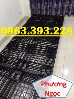 Pallet nhựa cũ, pallet nhựa kê hàng, pallet nhựa nâng hàng đã qua sử dụng