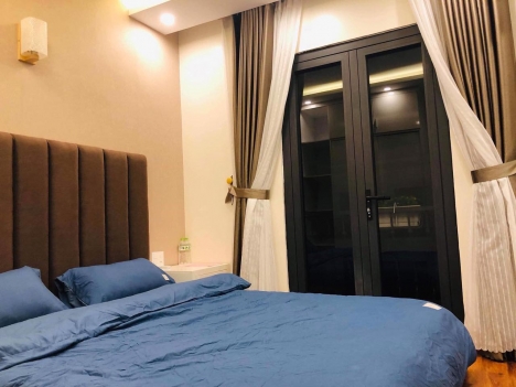 Biệt thự KĐT Linh Đàm, 300m2, 4T, 40 triệu. LH 0375995653