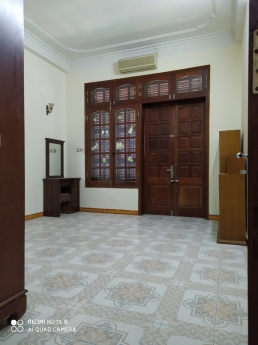 Liền kề khu D  Nguyễn Cảnh dị 300m2 7pn 17 triệu. Lhe 0375995653
