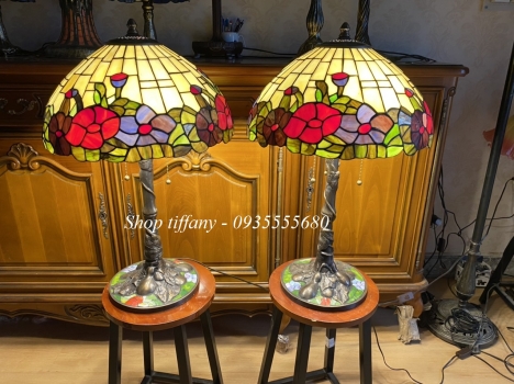 Giao Lưu Đôi Đèn Tiffany Hoạ Tiết Hoa Cao Cấp Mỹ.