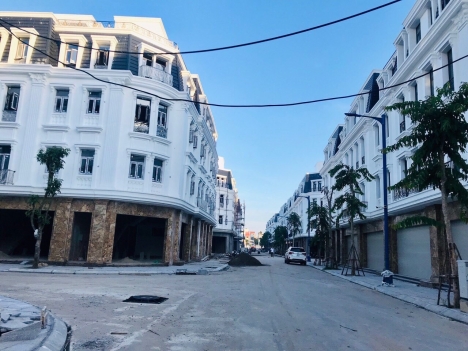 Bán nhà gần sông Tam Bạc - Hoàng Huy riverside