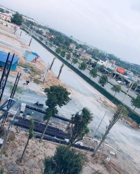 Bán Đất Ngay Chợ - Rẻ , Tiện Lợi , Ngay Khu Dân Cư Đông Đúc.