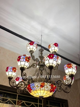Đèn chùm tiffany hai thân họa tiết hoa hồng