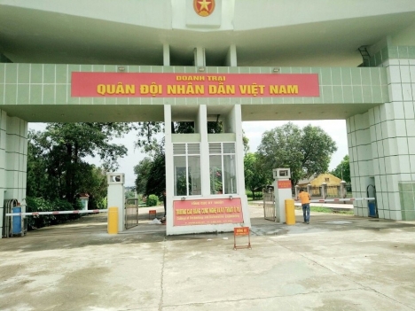 Cổng Barrier tự động Bisen BS-3063