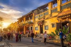 Đà Nẵng Xanh chuyên tổ chức các tour ghép Đà Nẵng hàng ngày với các tour Bà Nà 1 ngày, tour Cù Lao C