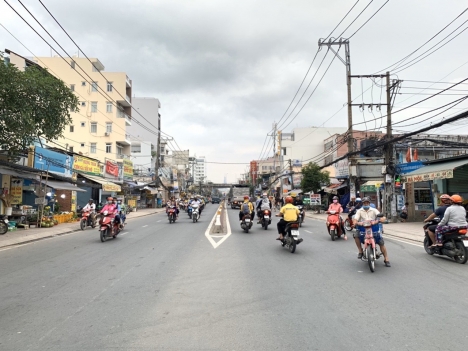 Mặt Tiền Trệt 2 Lầu, DT: 4x22m, Huỳnh Tấn Phát, Quận 7