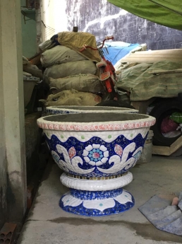 chậu hoa dán sành sứ_ thủ công mỹ nghệ_chậu hoa làm theo yêu cầu.