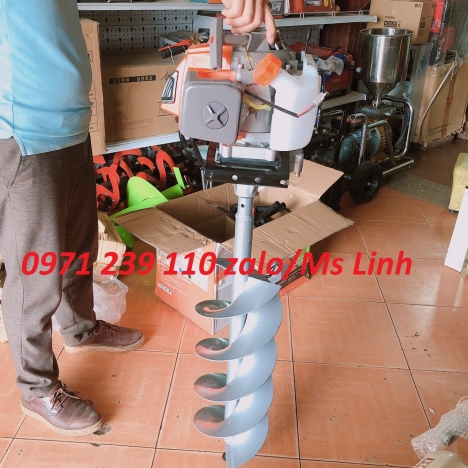 Máy khoan đất trồng cây