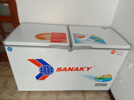 Thanh lý Tủ Đông 2 ngăn Sanaky VH 4099W1 mới 99%