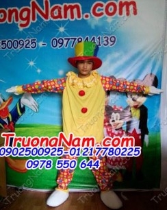 TRANG PHỤC CHÚ HỀ, TRANG PHỤC BIỂU DIỄN