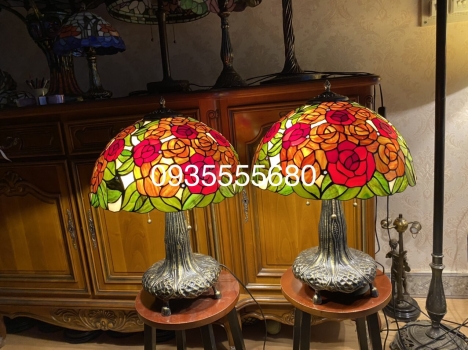 Giao lưu Đôi đèn Tiffany hoa hồng đa sắc