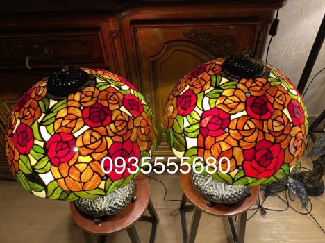 Giao lưu Đôi đèn Tiffany hoa hồng đa sắc